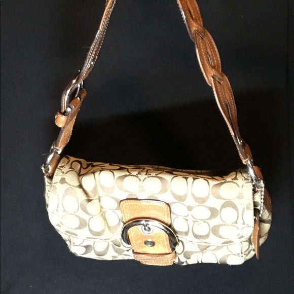 Coach Shoulder Bag - Picture 2 of 6